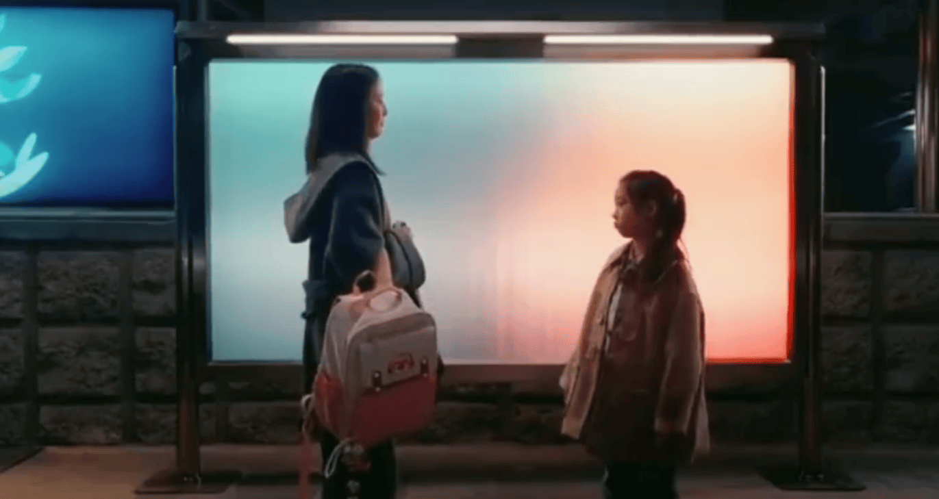 佟丽娅与小酒窝同框画面养眼 与董璇合影颜值能打